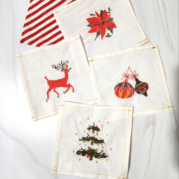 Threshold Christmas Embroidered Winter Scene Cocktail Napkins 5 pc. - Picture 1 of 9